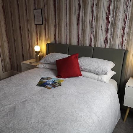 The Phoenix Guest House Scarborough Exteriör bild