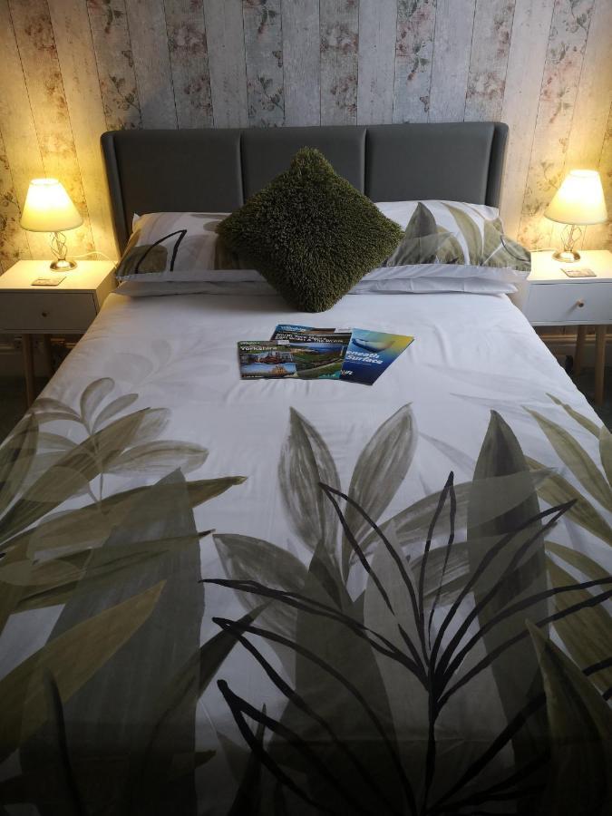 The Phoenix Guest House Scarborough Exteriör bild
